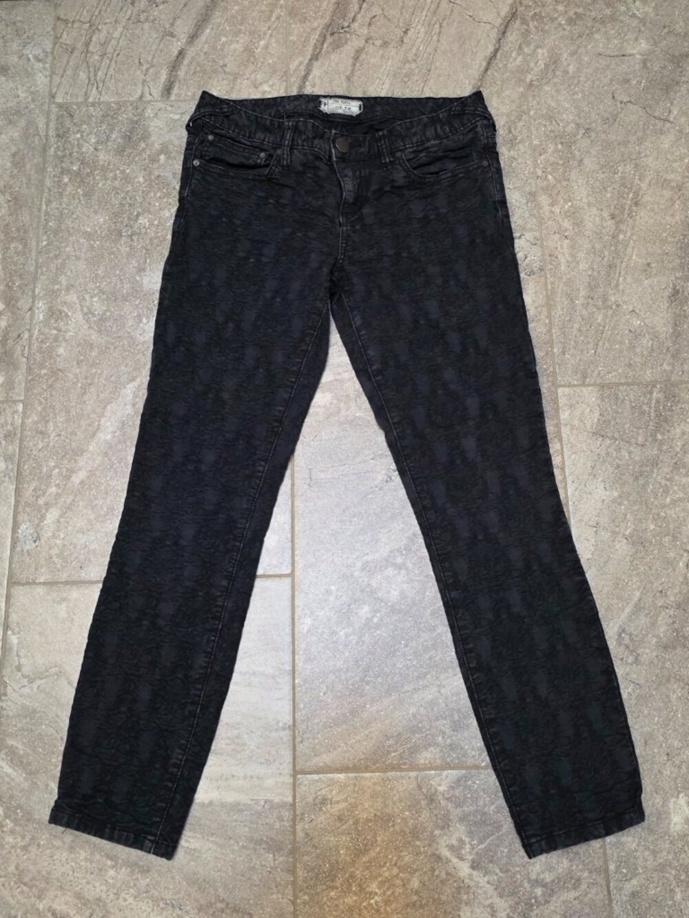 Free People Textured Floral Skinny Pants Dark black W 28 Boho